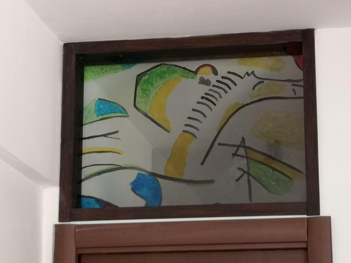 Lejlighed Checchi House *